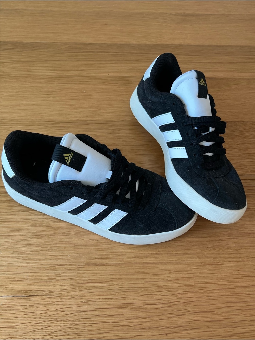 ADIDAS VL Court 3.0